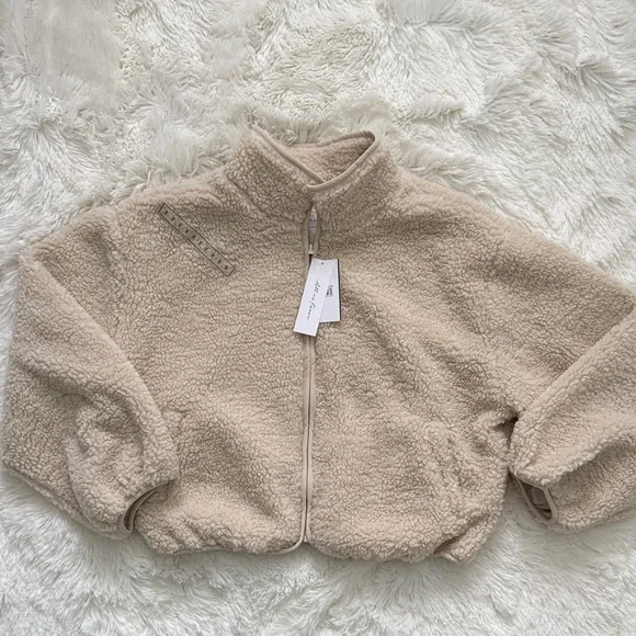 Warm Cream Sherpa Jacket - Picture 1 of 8